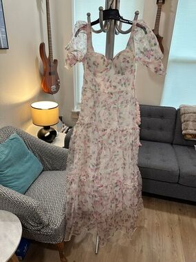 Floral Puff-Sleeve Maxi Dress in Pink and White - Elegant Women's Dress